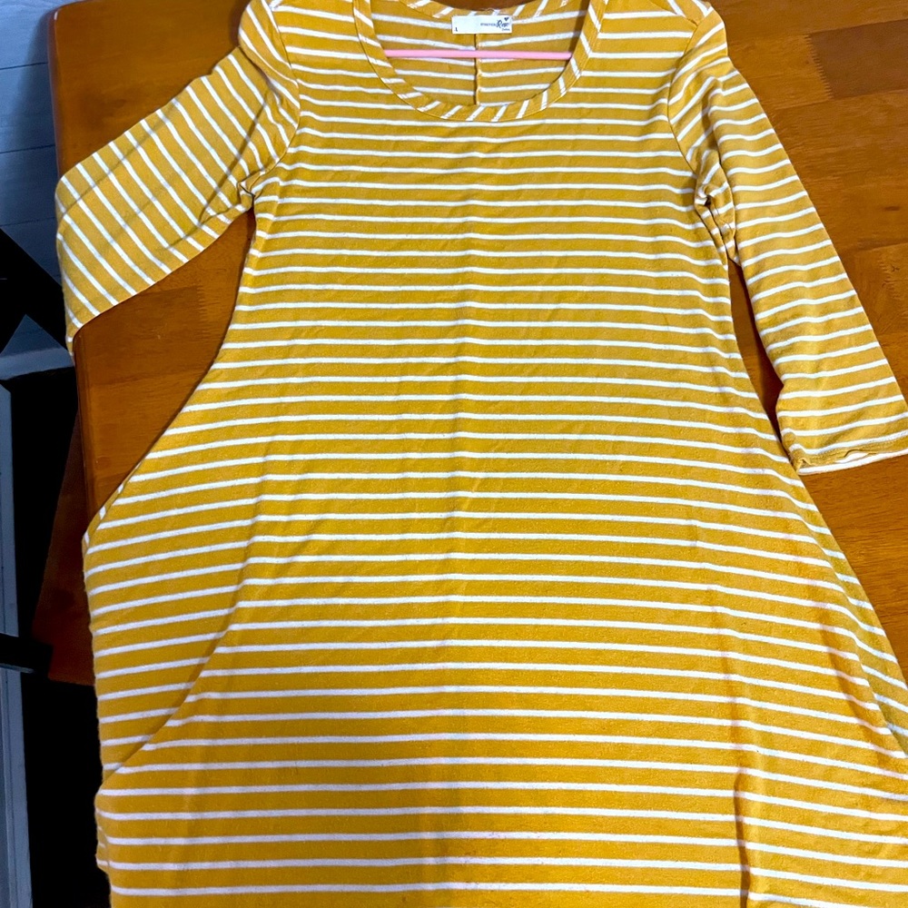 Forever Rose- Yellow Striped Dress! Size Large.